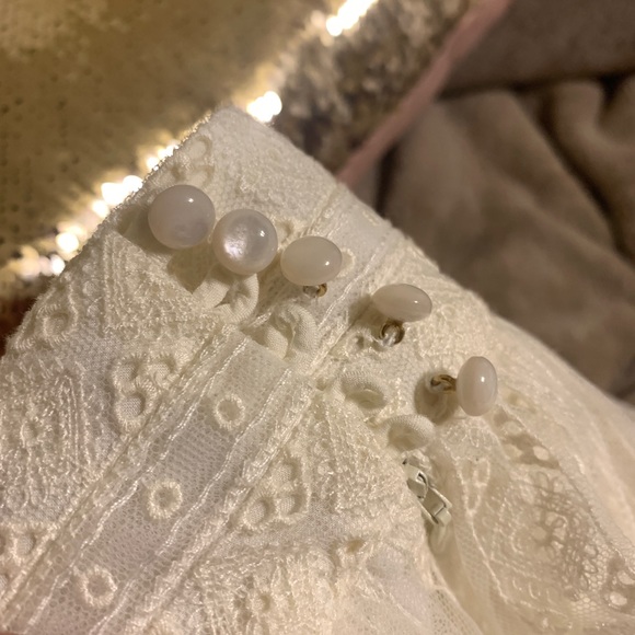 Sezane Eugene White Skirt in Lace Ecru Print - Picture 9 of 12